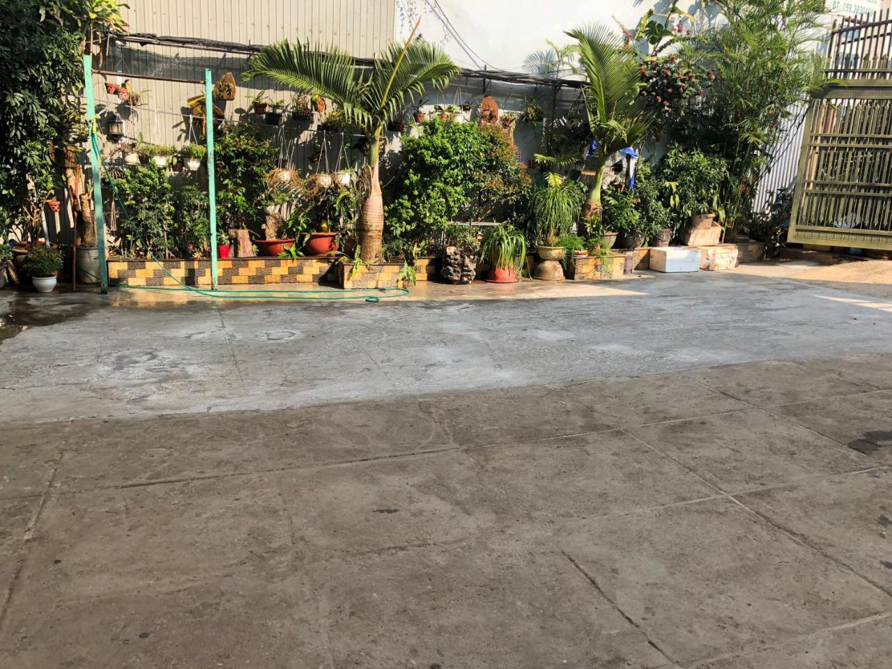 Nhà nghỉ Bình Yên Pleiku Exterior foto